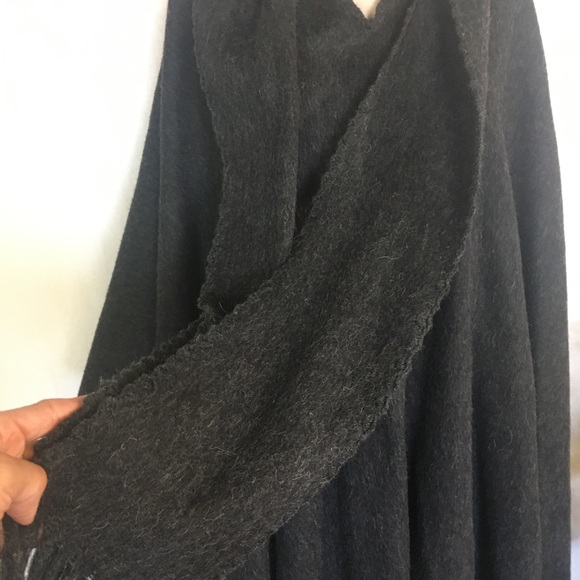 TUMI alpaca fringed poncho in a dark charcoal gray - Picture 11 of 13